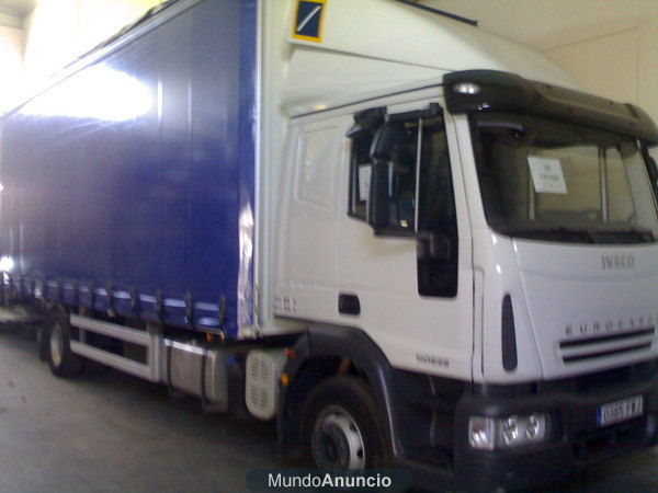 camion rigido tauliner .iveco eurocargo. 2007.  45000