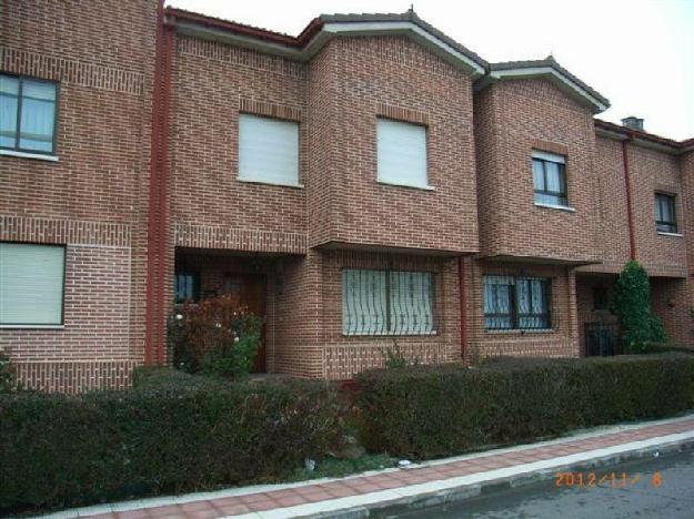 Casa adosada en Aguilar de Campoo