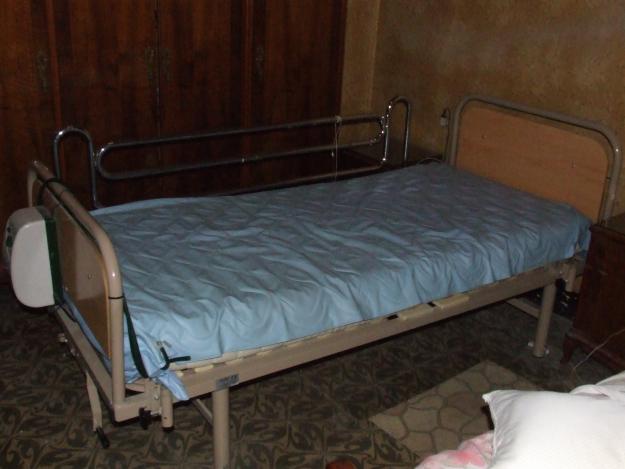 CAMA DE HOSPITAL ORTOPEDICA