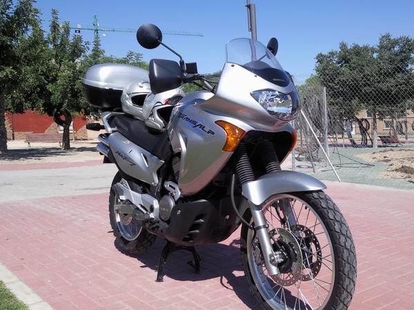 HONDA Transalp xl 650 v