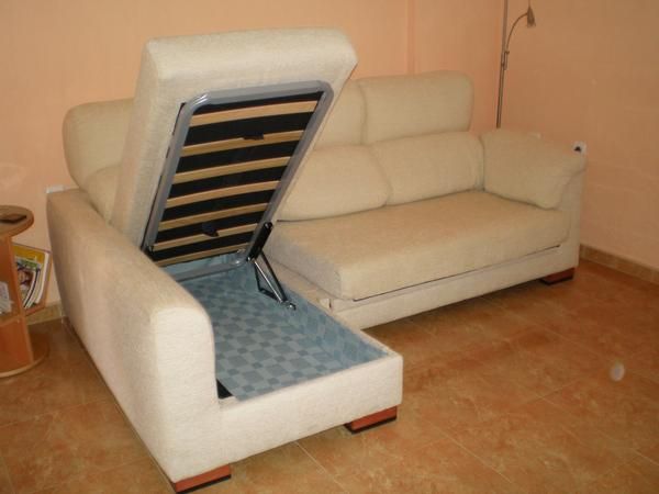 VENDO SOFA CON CHESLONGE