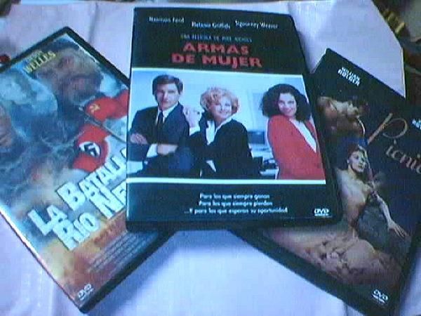 VENDO LOTE DE PELICULAS EN DVD