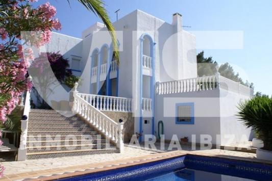 4 Dormitorio Casa En Venta en Santa Eulalia, Ibiza