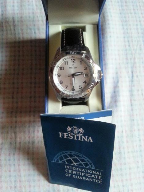 Reloj de caballero FESTINA de cuarzo - NUEVO