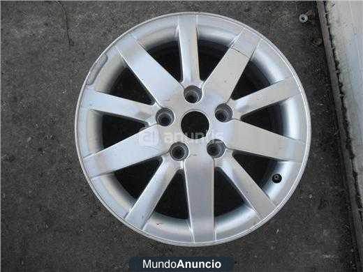 llantas de renault laguna 5 tornillos