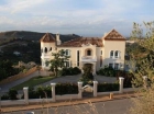 Chalet con 5 dormitorios se vende en Benahavis, Costa del Sol - mejor precio | unprecio.es