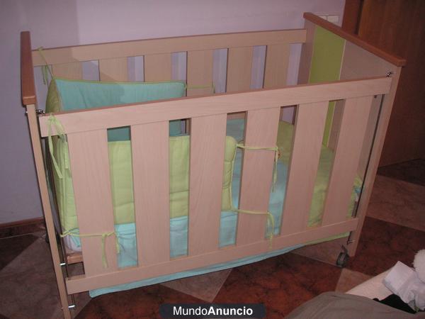 CUNA DE MADERA+COLCHON+PROTECTOR+EDREDON+SABANAS