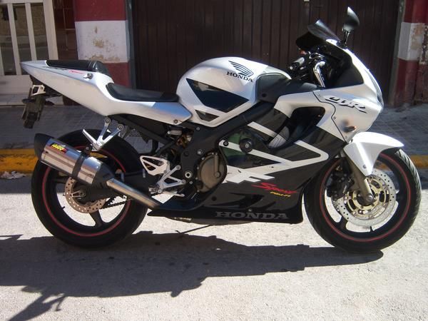 Honda cbr 600f sport