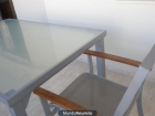 SE VENDE MESA Y SILLONES DE TERRAZA CRISTAL Y ALUMINIO - mejor precio | unprecio.es