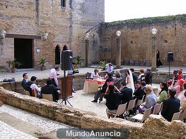 EVENTOS ATRILES DE METACRILATO SONIDO ILUMINACION PROYECCION PANTALLAS GIGANTES CONGRESOS