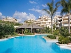 Apartamento con 4 dormitorios se vende en Benahavis, Costa del Sol - mejor precio | unprecio.es
