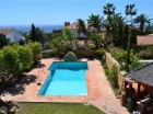 Chalet con 6 dormitorios se vende en Marbella, Costa del Sol - mejor precio | unprecio.es