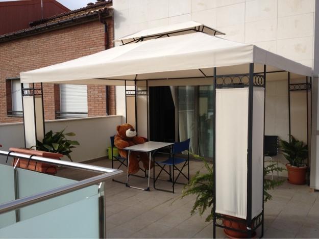 Carpa exterior 3 x 4. Uso 6 meses