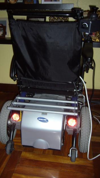 VENDO SILLA MINUSVALIDO ELECTRICA