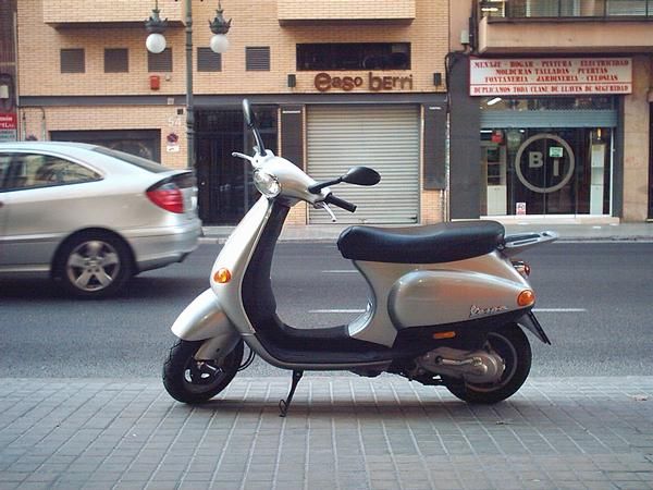 VENDO VESPA ET2 50