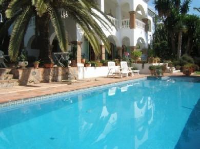 Chalet con 4 dormitorios se vende en Mijas Costa, Costa del Sol