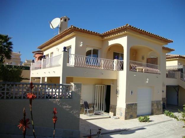 Chalet en venta en Nucia (la), Alicante (Costa Blanca)