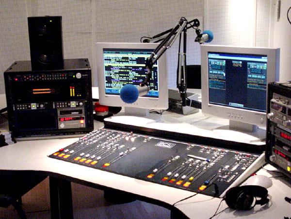 Venta- Traspaso de 3 3misoras de Radio Online