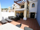 Adosado con 3 dormitorios se vende en Marbella, Costa del Sol - mejor precio | unprecio.es