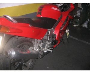 HONDA VFR 750 F