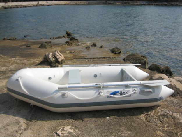 Lancha Neumática z-ray IV 300 tipo zodiac Nueva, Garantia, Entrega toda España