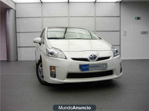 Toyota Prius 1.8 HSD ADVANCE