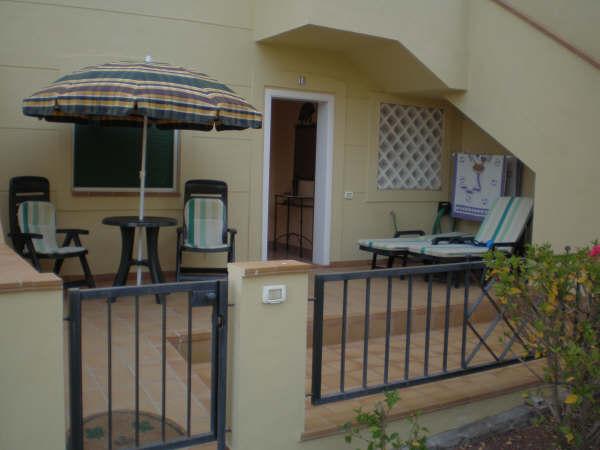 Vivienda planta baja  79 metros terrazas  82 m2 zona bahía del duque.