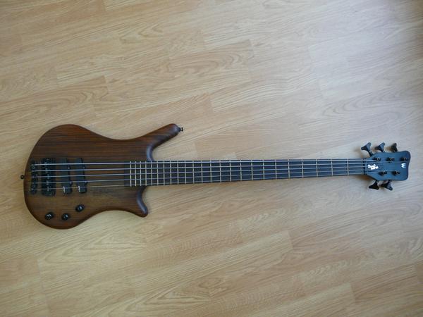 Bajo Warwick Thumb BO 5 + Pastillas EMG