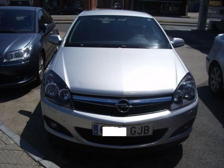 Opel Astra GT ENJOY 16 115 CV en Girona