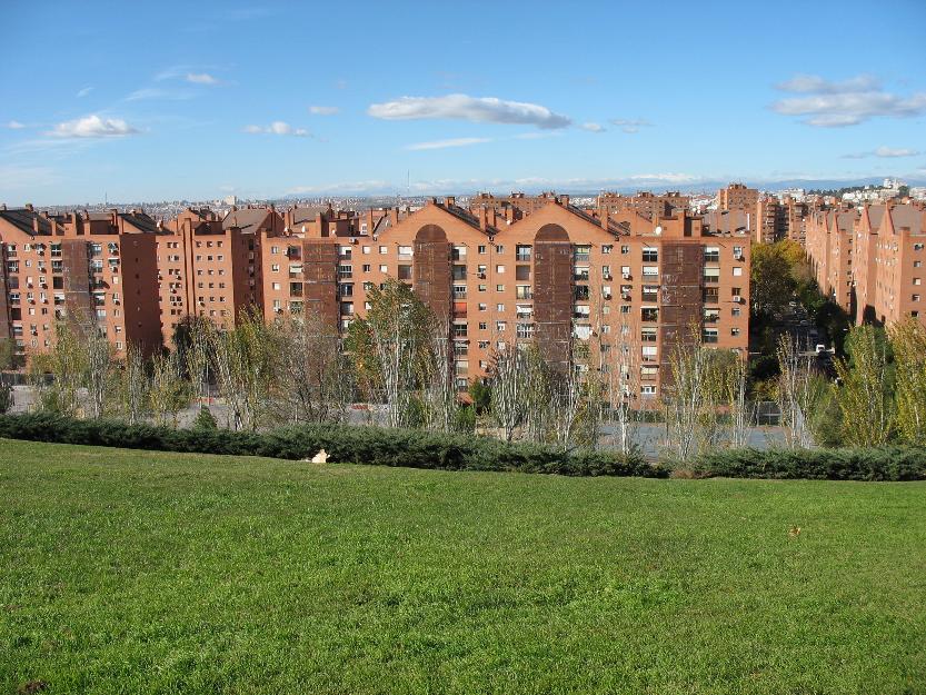 Habitaciones grandes y luminosas