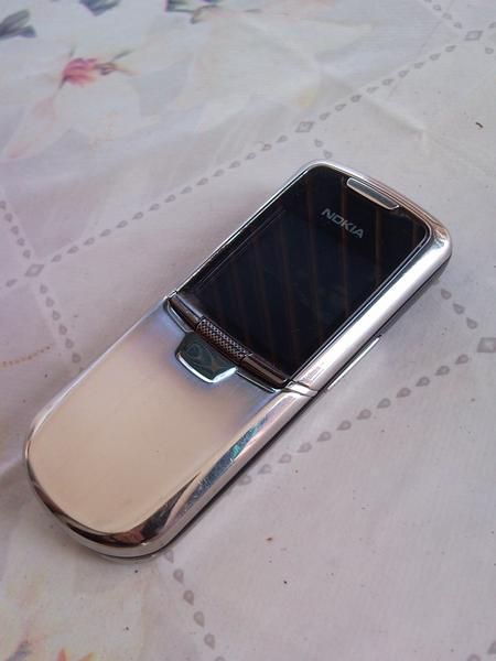 Nokia 8800 Siroco Plata LIBRE ORIGINAL.