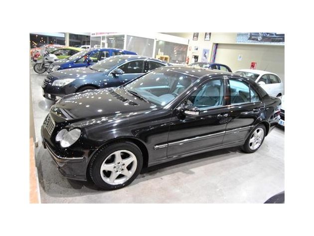 MERCEDES-BENZ CLASE C C 270 CDI AVANTGARDE