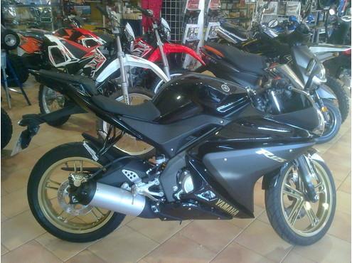 YAMAHA YZF125R NEGRA MBL2