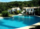 Adosado con 3 dormitorios se vende en Benahavis, Costa del Sol - mejor precio | unprecio.es