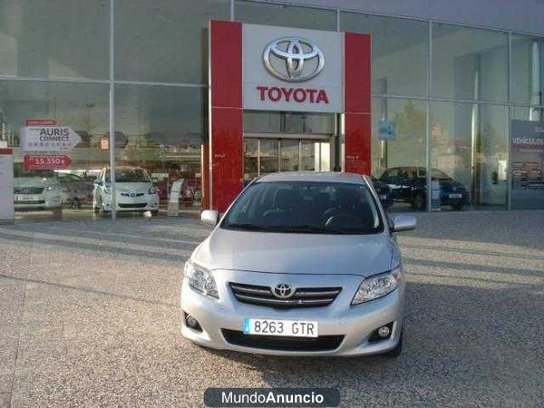 Toyota Corolla Sedan 1.4D-4D Active 90cv