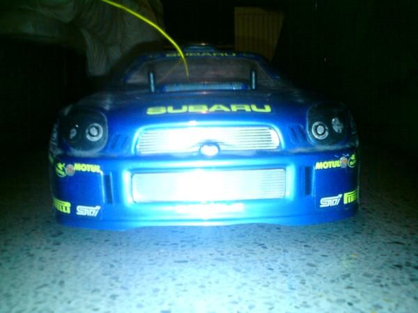 Coche R/C. Gasolina