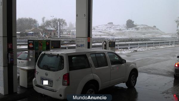 Nissan Pathfinder muy buen estado