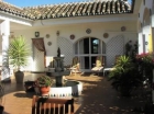 Chalet con 4 dormitorios se vende en Alhaurin el Grande - mejor precio | unprecio.es