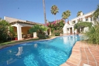 Chalet en venta en Estepona, Málaga (Costa del Sol) - mejor precio | unprecio.es
