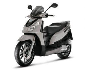 PIAGGIO Carnaby 200