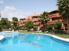 Apartamento con 3 dormitorios se vende en Marbella, Costa del Sol - mejor precio | unprecio.es