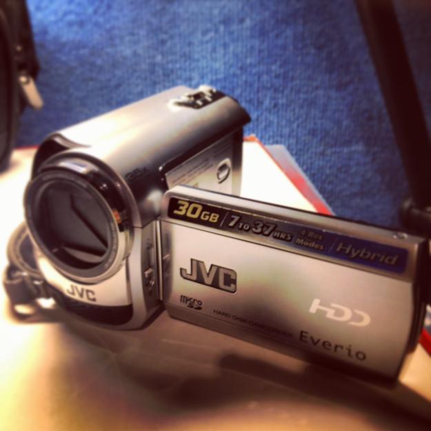 vídeo cámara JVC Everio HDD 30 gigas