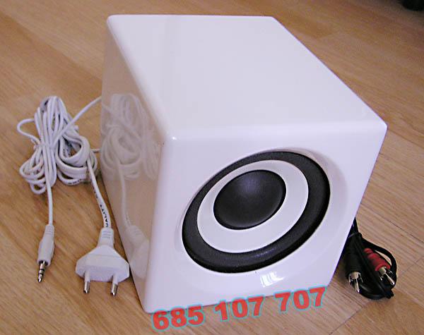 Altavoz woofer en madera potencia 30 vatios con ajuste de volumen en caja