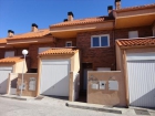 Casa adosada en Santa Cruz del Retamar - mejor precio | unprecio.es
