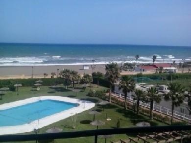 Apartamento con 2 dormitorios se vende en Manilva, Costa del Sol