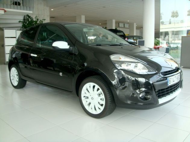 RENAULT CLIO  1.2 TCE SL S