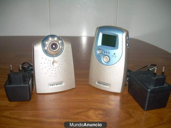 Vigilabebes con camara