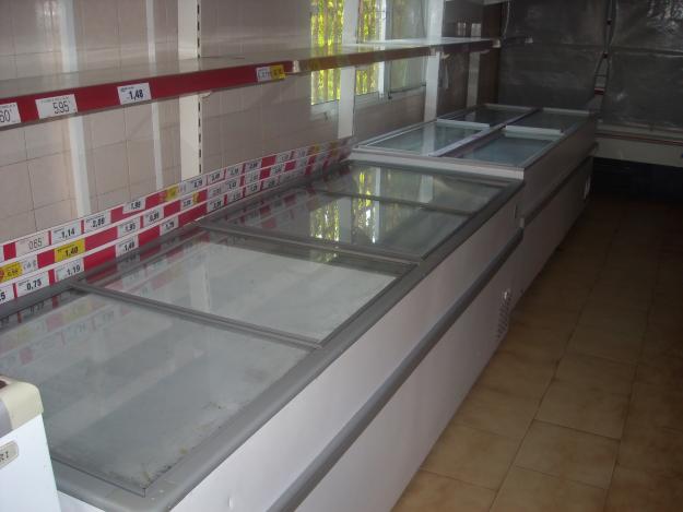 Se vende por cierre de Supermercado