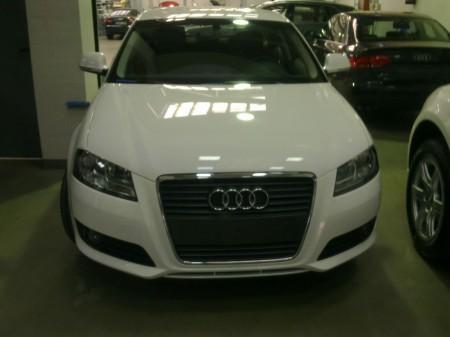 Audi A3 attracion 5p en VALENCIA