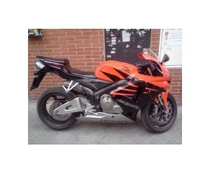 HONDA CBR 600